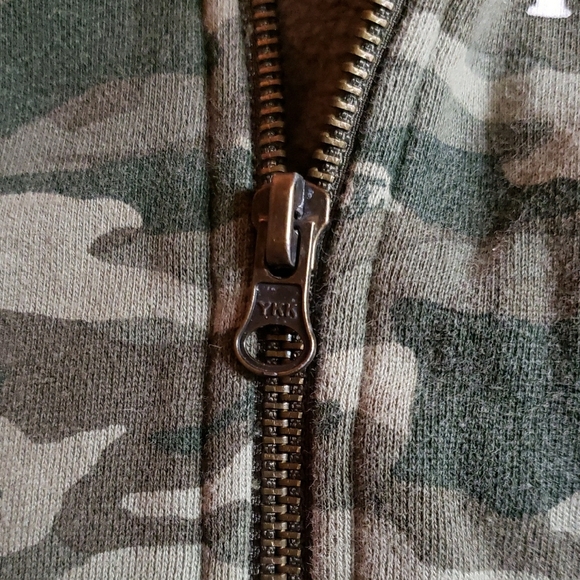 Extreme Camo Zip-Up Jacket - Picture 8 of 12